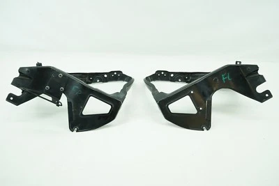 Par de soporte de soporte de refuerzo de radiador delantero Mercedes W220 00-06 Foto 1 de 4