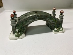 Collectable Porcelain Bridge Vintage - Picture 1 of 4