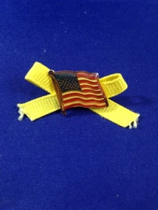 US Flag Pin with Yellow Ribbon 1990s Patriotic Button Brooch American Flag - Picture 1 of 4