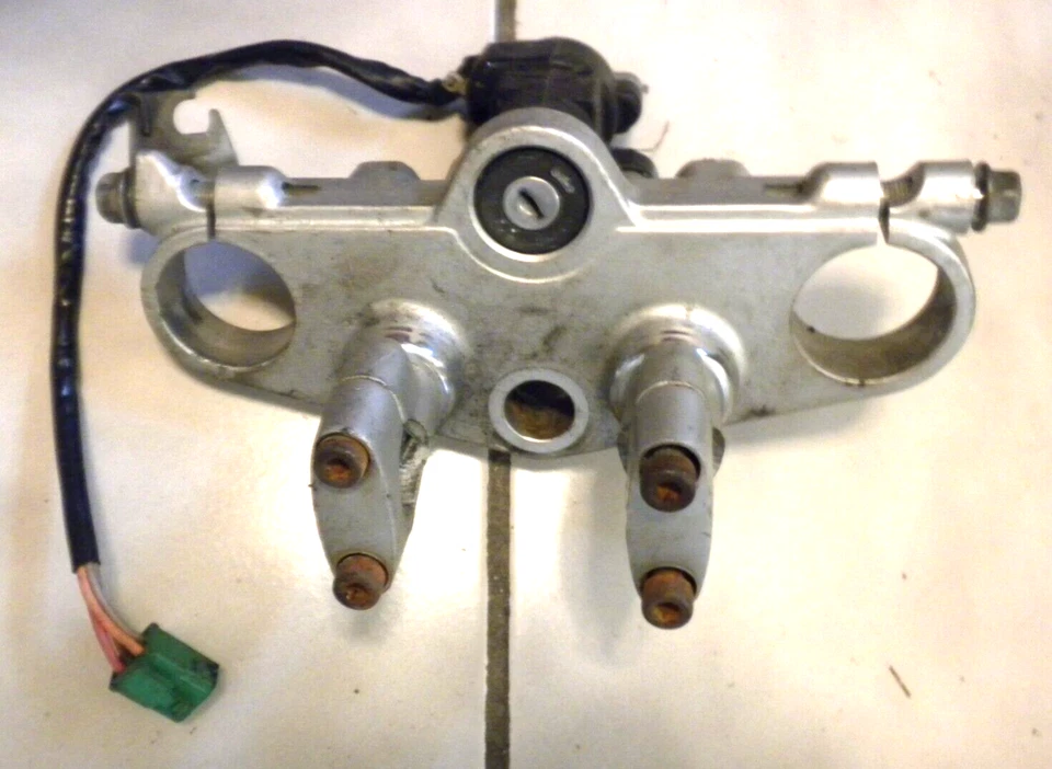 SUZUKI GSX1100G GSX 1100 G TOP TRIPLE TREE CLAMP WITH HANDLEBAR RISERS - Image 1 of 1