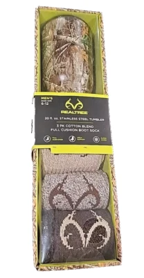 Realtree Gift Box Stainless Steel Camo Tumbler & 3 Boot Socks 6-12 NWT - Image 1 of 4