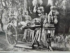 BW RPPC Italy Taormina - Carretto Siciliano ~ Posted - Picture 1 of 5