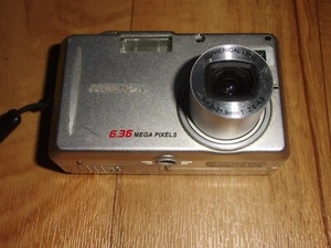 Digitale Kamera Medion MD 41856 NP 160,00 - Bild 1 von 14