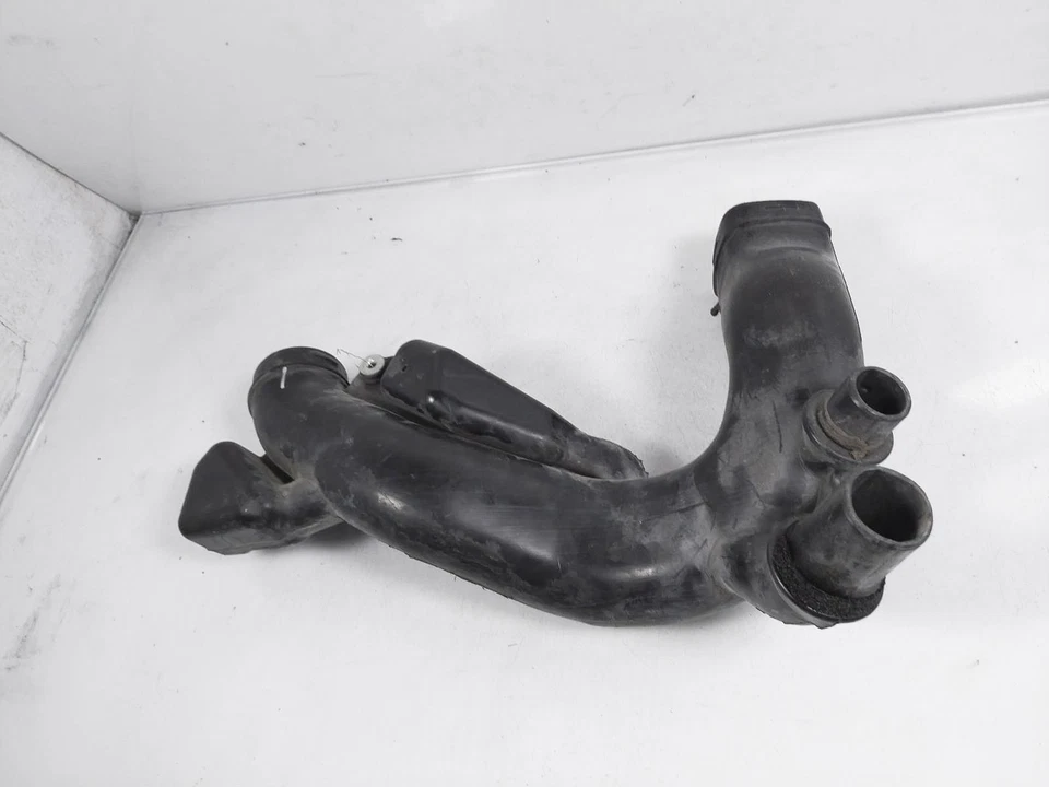 2013-2015 Acura Ilx Air Resonator Pipe Assy(No Box) 2.0L  17230-R9a-A00 - Image 1 of 4