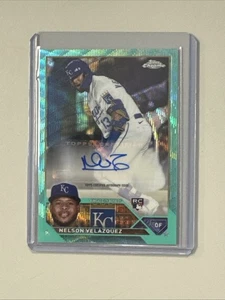 Actualización cromada Topps 2023 Nelson Velázquez Aqua Wave Auto/199 - Imagen 1 de 2