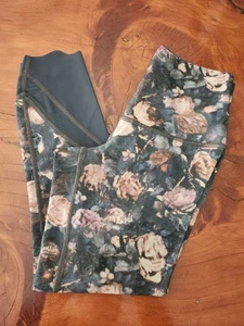 Lululemon Wunder Under Roll Down High Rise Low Rise Floral 23" Scalloped Hem 4 - Bild 1 von 8