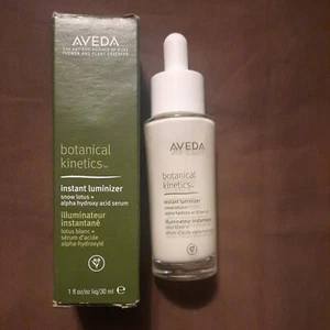 ¡NUEVO EN CAJA! LUMINIZADOR INSTANTÁNEO AVEDA Cinética Botánica - 1 fl. oz. - Imagen 1 de 3