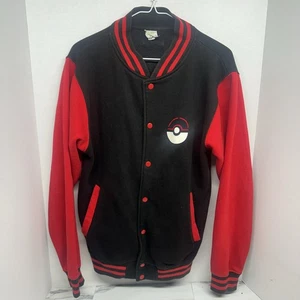 Giacca Pokemon Quercia Laboratorio di Ricerca Kanto Taglia Media - Foto 1 di 8