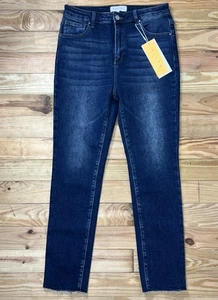 Risen Jeans Women’s Straight Dark Wash Raw Hem Size 13/31 - Picture 1 of 7