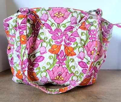 Vintage Vera Bradley Paisley Pink Retired Lilli Bell Shoulder Bag Purse Flower - Image 1 of 4