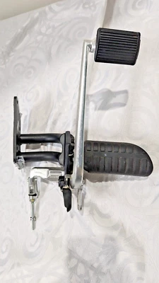 MOTO GUZZI - 2016 MGX21 conjunto de palanca de freno trasero con reposapiés y soporte Foto 1 de 4