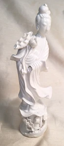 Vtg White Blanc De Chine Porcelain Dehua Guanyin Figurine China Lady Statue 8.5" - Picture 1 of 15
