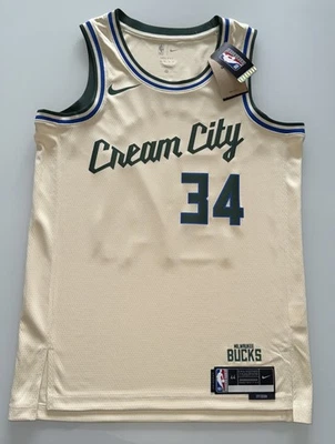 NEW Nike Men’s Medium 44 Swingman Giannis Antetokounmpo Milwaukee Bucks Jersey - Image 1 of 4
