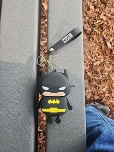 Schlüsselanhänger Batman Fehler Marke DC ( Marvel ) - Bild 1 von 3