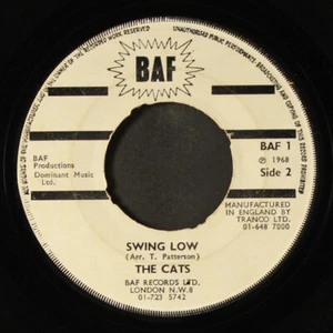 CATS: swan lake / swing low BAF 7" Single 45 RPM UK - Imagen 1 de 2