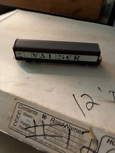 Bemo HO Modelleisenbahnwagen Schweizer Valser Güterwagen 2278 Eisenbahn Display - Bild 1 von 3