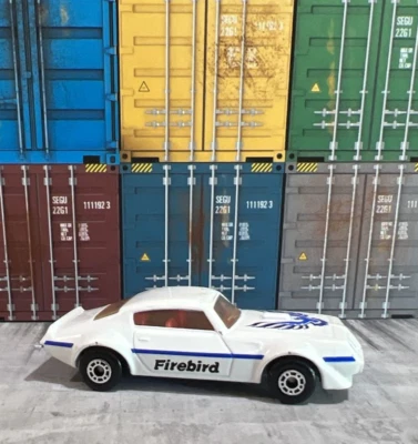 Pontiac Firebird 1979 Matchbox Superfast No.16 blanco y azul  Foto 1 de 4