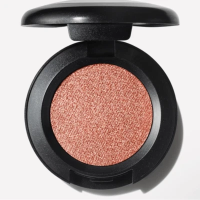 Mac eye shadow - Image 1 of 3
