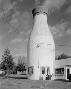 Botella de leche gigante edificio lácteo años 1900 8x10 reimpresión de foto antigua - Imagen 1 de 1