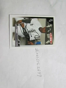 2005 Topps Total Carl Everett Signed Baseball Card  - Picture 1 of 2
