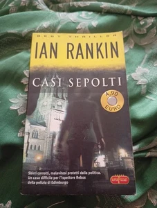 Libro  Casi Sepolti Best Thriller Ian Rankin - Foto 1 di 9