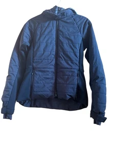 Athleta Women’s Black Navy Primaloft Quilted Jacket Hood Size Small *Belt Flaw - Picture 1 of 11