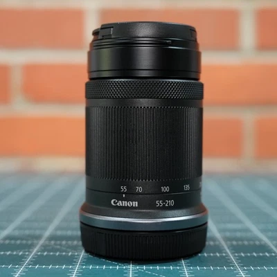 Canon RF-S 55-210mm f/5-7.1 IS STM Telephoto Zoom Lens /w Caps — 第 1/4 张图片