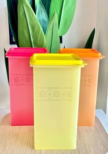 3 piece Tupperware Saltine Cracker Bread Keeper Container with Lid - Multicolor - Picture 1 of 5