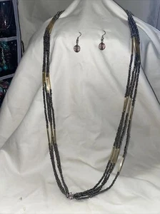 Jewelry Set (necklace & earrings) Hand strung Silver & Gold Beads - Picture 1 of 4