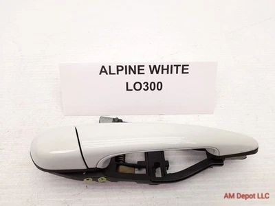 2002 BMW 330xi 325i 330i 325i E46 Sedan Rear Right Outside Door Handle 7002272 - Image 1 of 4