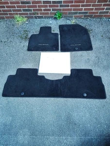 Juego de alfombrillas de piso delanteras + segunda fila OEM 2020-2024 Hyundai Palisade - Imagen 1 de 12