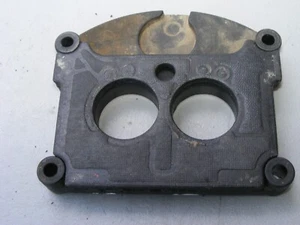 Jeep Grand Wagoneer Motorcraft carburetor plastic base 6502 - Picture 1 of 1