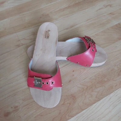 Dr Scholl’s Original Collection Womens Size 6M  Red Wooden Exercise Sandals - Image 1 of 4