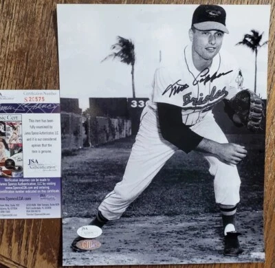 NICE AUTOGRAPHED Orioles Milt Pappas 8x10 Photo Baseball JSA COA Signed - Image 1 of 3