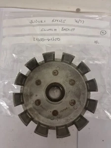 NOS SUZUKI RM125 RM 125 1976-77 RM100 1977 CLUTCH BASKET PRIMARY 21200-41300 - Picture 1 of 3