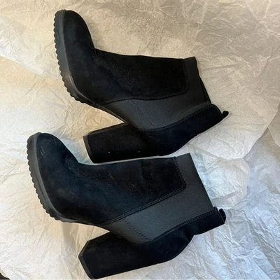 Bershka Heeled Boots - Image 1 of 2