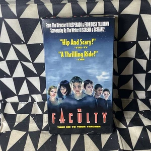 The Faculty VHS 1999 Josh Hartnett Elijah Wood Usher Horror Sci-Fi - Picture 1 of 10