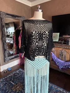 Schwarzes Häkelshirt kleines Cover Up Unikat - Bild 1 von 5