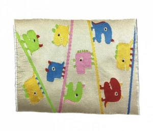 Dolls House Miniature 1/12th Scale Cartoon Rug 14cms x 10cms D4271 - Imagen 1 de 2