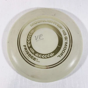 Vintage 1975 Wham-O Moonlighter 110g Glow In The Dark Frisbee - Picture 1 of 2