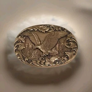 American Eagle Belt Buckle Cowboy Scroll Sportsman Nature Vtg Award Design Medal - Picture 1 of 3