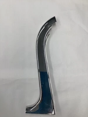 Chevy Bel-Air 1959, 1960 moldura de pilar D/S Foto 1 de 2