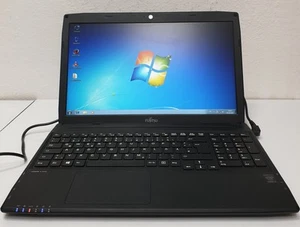 FUJITSU LIFEBOOK i3-4005U 256GB SSD 4GB Notebook Windows 7 32 bit Laptop 15,6" - Afbeelding 1 van 22