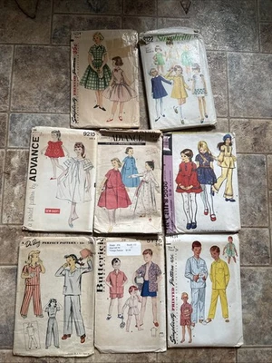 Lote De 1940’s 1950’s 1960’s Vintage Niña/Niño Patrones Talla 7 y 8 Foto 1 de 4