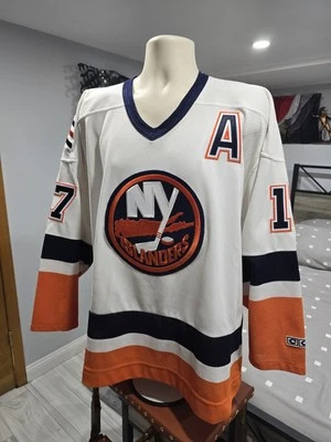 Vintage Ny Islanders CCM Jersey Stitched Home Blue NHL  Adult Large L New York - Image 1 of 3