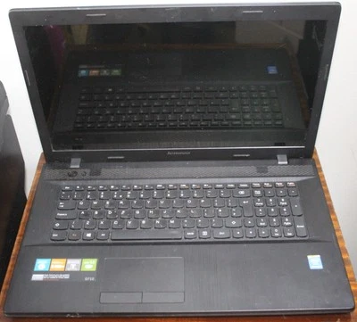 Lenovo G710 17.3 inch Pentium Laptop for Spares or Repair - Doesn't Boot - Image 1 of 4