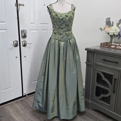 Vtg Scott McClintock Sage Green Taffeta Ball Gown 8 bridgerton Regency Fairytale - Image 1 of 4