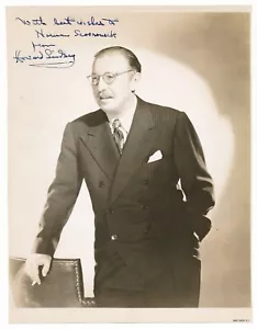Howard Lindsay - Vintage Signed Photo - Producer / Playwright / Actor - Picture 1 of 4