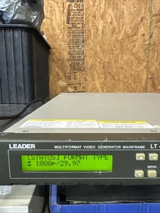 Leader LT-443D Multiformat Video Generator         Ma11 - Picture 1 of 9