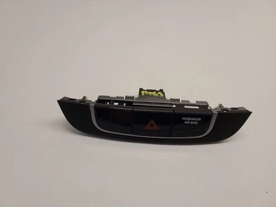 Interruptor de peligro de emergencia OEM Hyundai Tucson 2010 2011 2012 2013 Foto 1 de 4